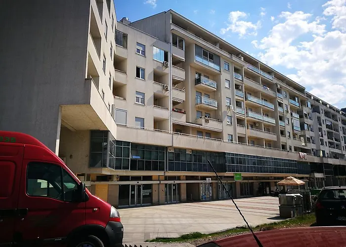 Urban Temple דירה פודגוריצה