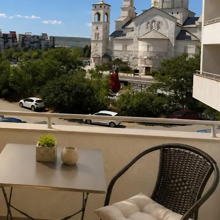 Urban Temple Near Cathedral Free Parking Appartement Podgorica